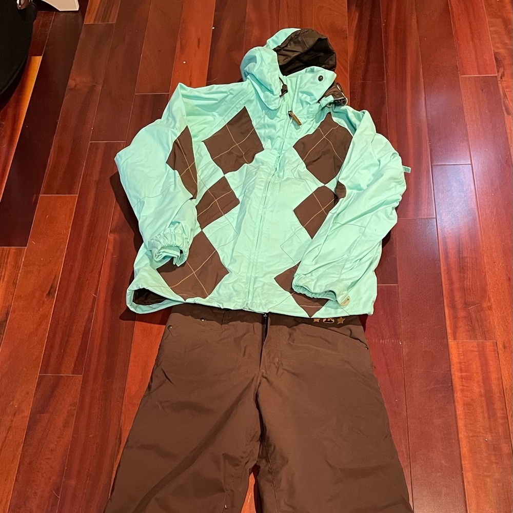 Girls Burton Snowboard Jacket and Pants